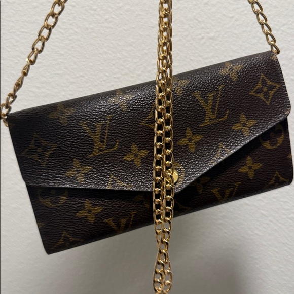 Louis Vuitton Brown Monogram Wallet with Gold Chain - Picture 14 of 16